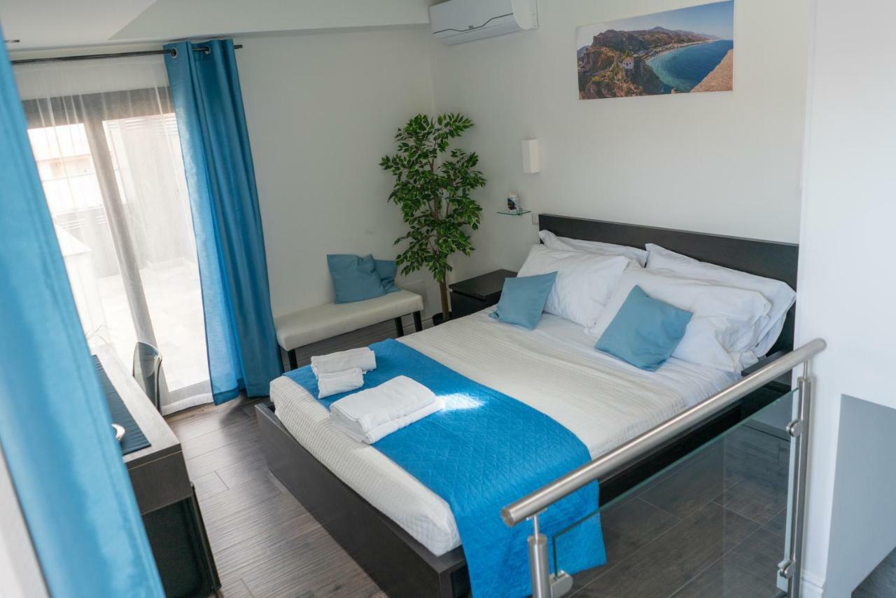 Marranzanu Rooms Santa Teresa Di Riva Extérieur photo